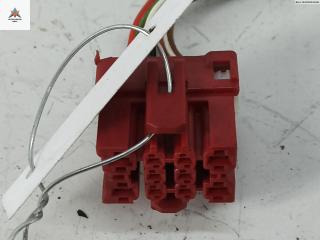 разъем (фишка) проводки Audi A3 8L [рестайлинг] 2002, 1.9 л., дизель, МКПП, серый, хетчбэк 5 дв., 1355351