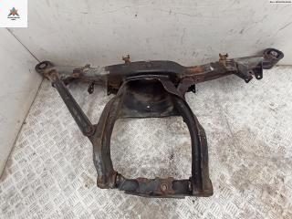 подрамник передний BMW 7 серия E32 1989, 3.0 л., бензин, МКПП, чёрный, седан