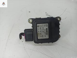 Заслонка печки/климат-контроля Audi A6 4B/C5 [рестайлинг] 2002, 2.5 л., дизель, МКПП, чёрный, универсал, 4B1820511K
