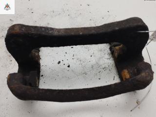 скоба суппорта Mitsubishi Colt 5 поколение (CJO) 1999, 1.3 л., бензин, МКПП, синий, хетчбэк 3 дв.