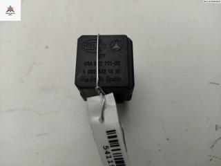 реле (прочие) Mercedes-Benz C-Класс W203/S203/CL203 2002, 1.8 л., бензин, АКПП, чёрный, универсал, 0025421319