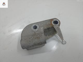 кронштейн генератора Opel Vectra B [рестайлинг] 1999, 2.0 л., бензин, АКПП, зелёный, седан, 9129426