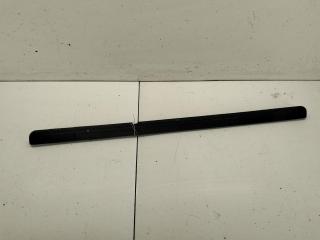 накладка подсветки номера Volkswagen Passat B2 1986, 1.8 л., бензин, МКПП, красный, универсал, 331853447B
