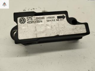 датчик AirBag Volkswagen Passat B5 1998, 1.8 л., бензин, МКПП, зелёный, универсал, 1J0909606N