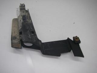 крепление фары правой BMW 3 E46 2004, 2.0 л., бензин, АКПП, серый, универсал, 58201