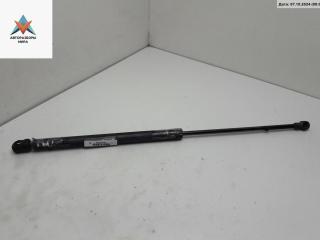 амортизатор крышки багажника (3-5 двери) Volkswagen Golf 4 поколение 1998, 1.4 л., бензин, МКПП, серый, хетчбэк 5 дв., 1J6827550C