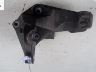 кронштейн двигателя Opel Astra F [рестайлинг] 1997, 1.4 л., бензин, МКПП, зелёный, универсал, 90447866