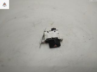 кнопка аварийной сигнализации Ford Focus 1 поколение [рестайлинг] 2002, 1.6 л., i, бензин, МКПП, зелёный, хетчбэк 5 дв., 2M5T13A350AA