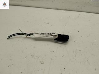 разъем (фишка) проводки Volkswagen Passat B5 1999, 2.8 л., бензин, МКПП, синий, универсал, 191972702