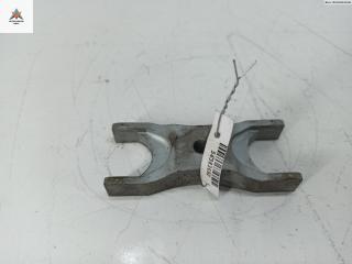 крепление форсунки Audi A3 8P/8PA [2-й рестайлинг] 2012, 2.0 л., дизель, АКПП, чёрный, хетчбэк 5 дв., 03L216A