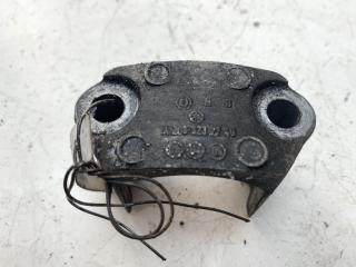 кронштейн (крепление) Mercedes-Benz C W203 2004, 2.2 л., дизель, АКПП, серый, универсал, 2033232740