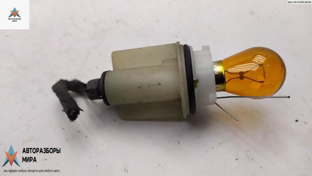 Патрон лампы указателя поворота Opel Astra G 2001, 1.6 л., бензин, МКПП, серый, хетчбэк 5 дв., 149019 - фото №1