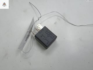 реле (прочие) Opel Zafira 1 поколение (A) [рестайлинг] 2005, 2.2 л., дизель, МКПП, серый, минивэн, 24432880