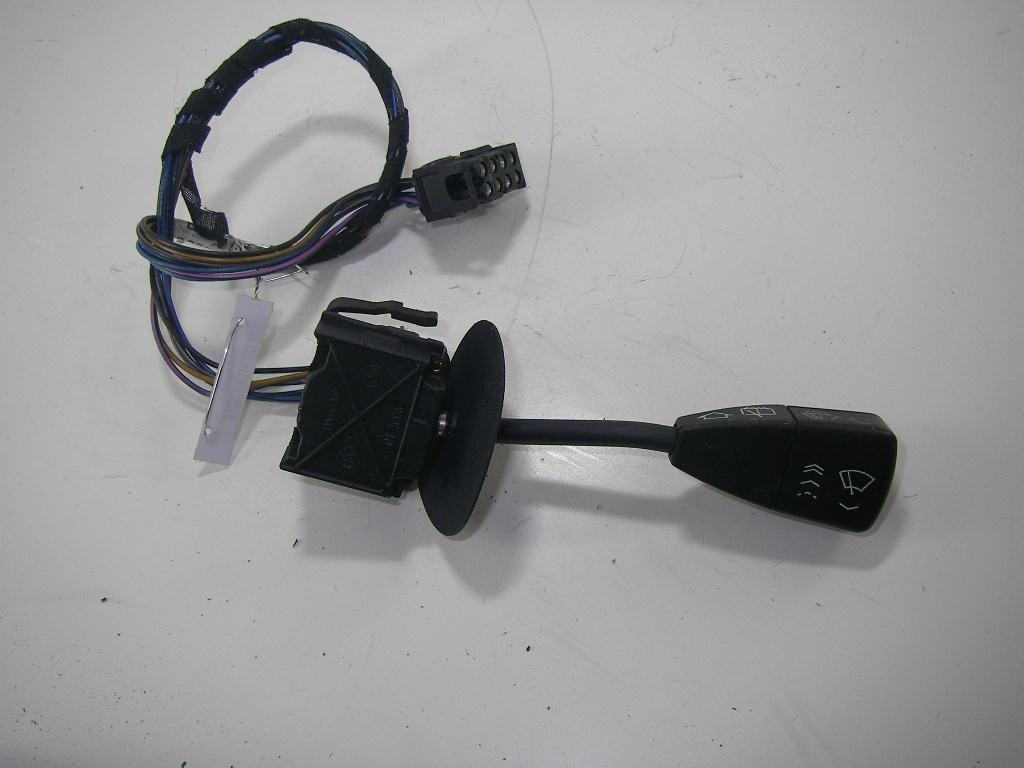 переключатель дворников BMW 3 E36 1997, 1.6 л., бензин, АКПП, серый, хетчбэк 3 дв., 8360919