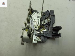 замок двери передней правой Dacia (Renault) Sandero I 2009, 1.4 л., бензин, МКПП, красный, хетчбэк 5 дв., 8200735224