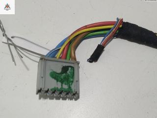 разъем (фишка) проводки Citroen Xsara 1 поколение [рестайлинг] 2002, 1.4 л., бензин, МКПП, серый, хетчбэк 5 дв., 741245722