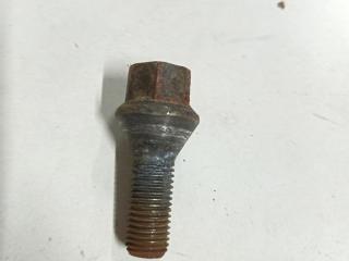 болт колесный BMW 5 серия E39 [рестайлинг] 2000, 3.0 л., дизель, АКПП, зелёный, универсал, 6781150