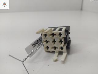 разъем (фишка) проводки Mercedes-Benz A-Класс W168/V168 [рестайлинг] 2001, 1.9 л., бензин, МКПП, серый, хетчбэк 5 дв., 1457317694