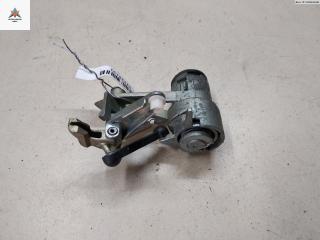 личинка дверного замка Volkswagen Golf 4 поколение 1999, 1.4 л., бензин, МКПП, синий, хетчбэк 3 дв.