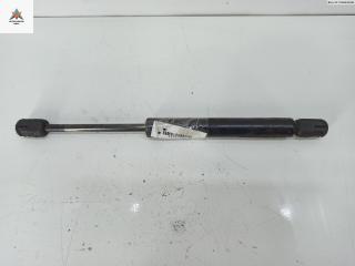 амортизатор крышки багажника (3-5 двери) Audi A4 B5 1995, 1.8 л., бензин, АКПП, серый, седан, 8D5827552A