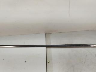 Молдинг стекла двери задней левой наружный Skoda Superb 2 поколение 2010, 2.0 л., дизель, МКПП, серый, универсал