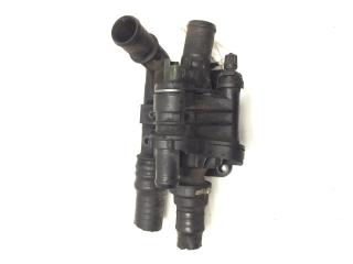 корпус термостата Peugeot Partner 2007, 1.6 л., дизель, МКПП, серый, фургон, 9647768980