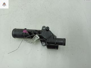 корпус термостата Renault Megane 3 поколение 2009, 1.5 л., дизель, МКПП, синий, хетчбэк 5 дв., 558751