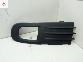 заглушка (решетка) в бампер Volvo S40 2 поколение 2005, 2.4 л., бензин, АКПП, чёрный, универсал, 30655884