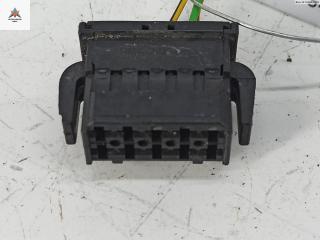 разъем (фишка) проводки Audi A4 B5 [рестайлинг] 1999, 1.9 л., дизель, МКПП, зелёный, седан, 893371983