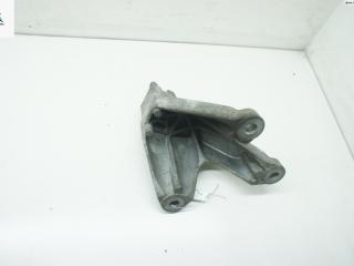 кронштейн КПП Ford Focus 1 поколение [рестайлинг] 2001, 1.6 л., i, бензин, МКПП, серый, универсал, 98AB7M125CG