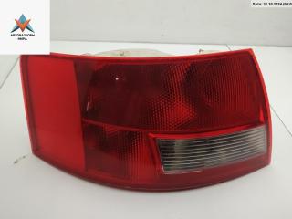 фонарь задний правый Audi A4 B6 2005, 2.5 л., дизель, АКПП, чёрный, кабриолет, 8H0945096A