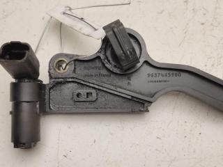 датчик коленвала Peugeot 307 1 поколение 2002, 1.4 л., бензин, МКПП, зелёный, хетчбэк 5 дв., 9637465980