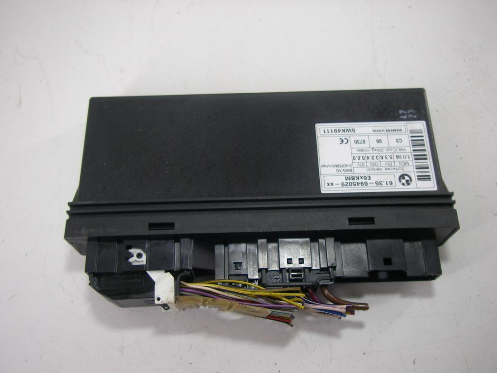 блок комфорта BMW 5 E60/E61 2003, 3.0 л., бензин, МКПП, синий, седан, 61356945029