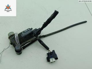 насос (моторчик) омывателя стекла Ford B-max 1 поколение 2014, синий, минивэн, 8A6117K624AA