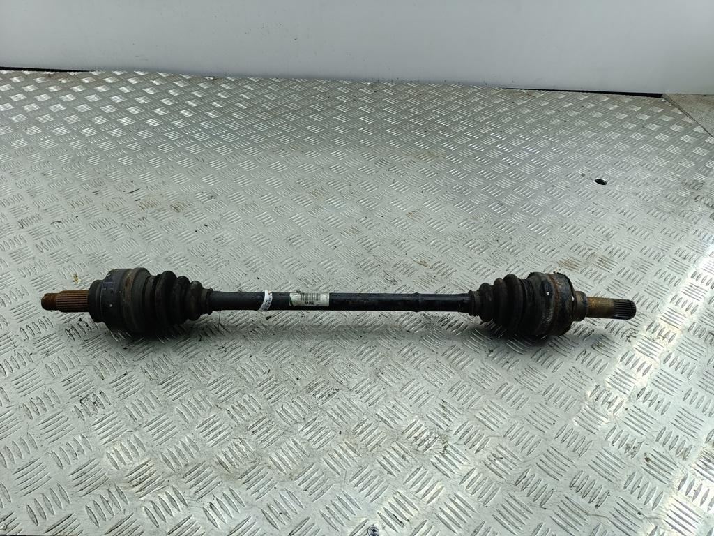 полуось задняя (приводной вал, ШРУС) BMW 3 F30/F31 2013, 2.0 л., дизель, АКПП, чёрный, седан, 33207597682