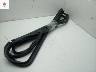 Молдинг стекла двери передней правой внутренний Mercedes-Benz Vito-1 W638 1999, 2.2 л., дизель, МКПП, синий, микроавтобус