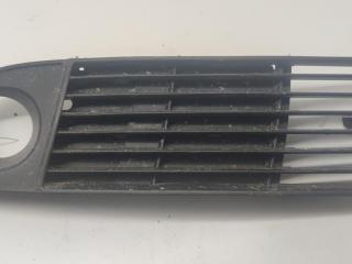 заглушка (решетка) в бампер Audi A6 4B/C5 1998, 2.8 л., бензин, АКПП, серый, универсал, 4B0807681J