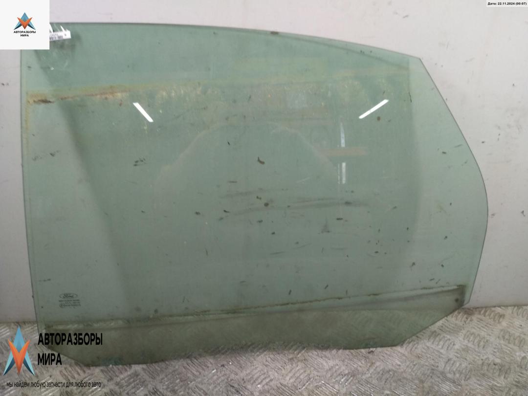 стекло двери задней левой Ford Focus 2 поколение 2005, 1.6 л., дизель, МКПП, синий, хетчбэк 5 дв. - фото №1