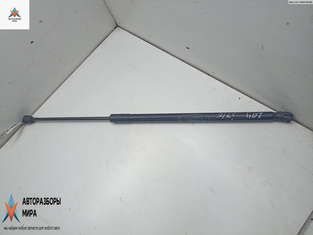 амортизатор крышки багажника (3-5 двери) Opel Astra J 2010, 1.6 л., бензин, АКПП, чёрный, хетчбэк 5 дв., 13258179 - фото №1