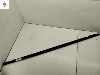 Молдинг стекла двери задней левой наружный Volkswagen Passat B4 1993, 1.8 л., бензин, МКПП, белый, седан