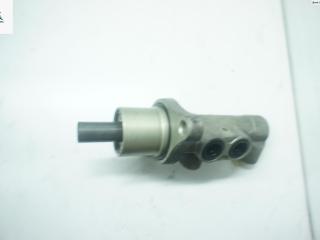 цилиндр тормозной главный Ford Focus 2 поколение 2005, 1.6 л., дизель, МКПП, белый, универсал