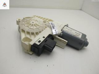 моторчик стеклоподъемника передний правый Audi A6 4F/C6 2006, 2.0 л., дизель, МКПП, серый, универсал, 4F0959802D