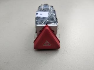 кнопка аварийной сигнализации Volkswagen Golf 5 поколение 2004, 1.4 л., бензин, МКПП, чёрный, хетчбэк 5 дв.