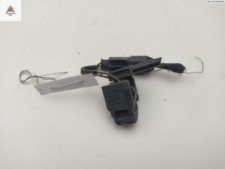 форсунка омывателя лобового стекла Mercedes-Benz C-Класс W203/S203/CL203 2001, 2.0 л., бензин, МКПП, чёрный, универсал