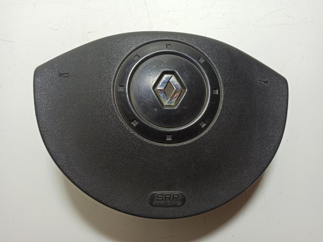 подушка безопасности водителя Renault Scenic II 2004, 1.6 л., бензин, МКПП, серый, минивэн, 8200381851
