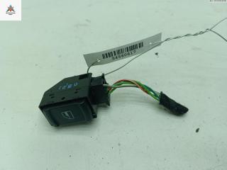 кнопка стеклоподъемника заднего левого Volkswagen Passat B5 [рестайлинг] 2001, 2.0 л., бензин, МКПП, синий, универсал, 1J0959855