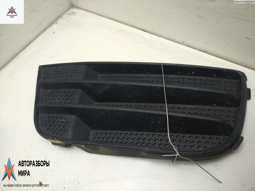 рамка фары противотуманной левой Ford Fusion 1 поколение 2004, 1.6 л., i, бензин, МКПП, серый, хетчбэк 5 дв., 2N11-19953 - фото №1