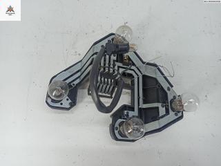 панель заднего левого фонаря Audi A4 B5 1995, 1.8 л., бензин, АКПП, серый, седан, 893971636