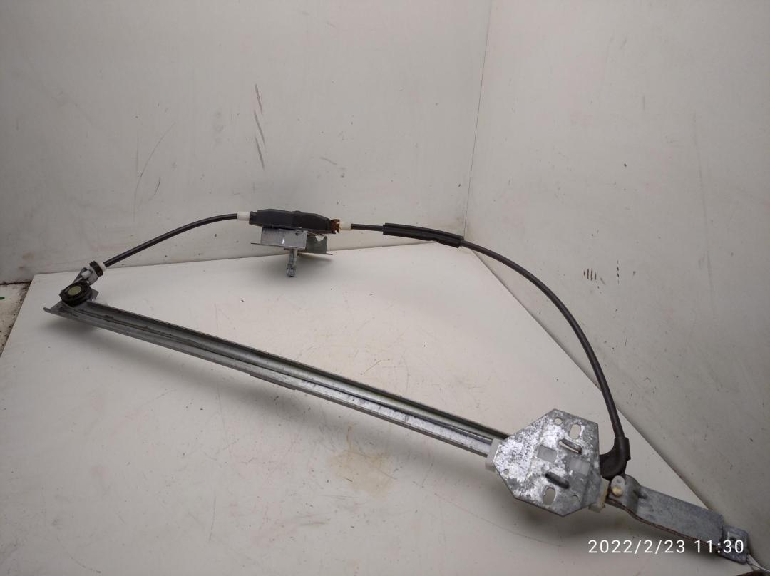 стеклоподъемник передний правый Volkswagen Transporter T4 1994, 2.4 л., дизель, МКПП, белый, микроавтобус