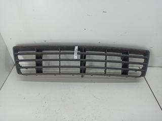заглушка (решетка) в бампер Audi A6 4B/C5 1998, 2.8 л., бензин, МКПП, серый, универсал, 4B0807683F